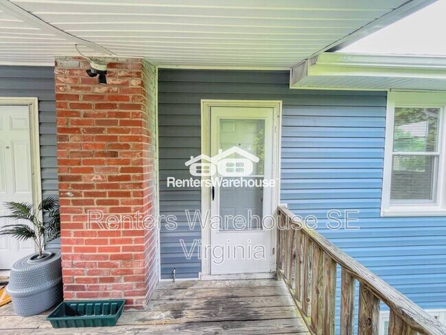 Building Photo - 220 Glendale Ave