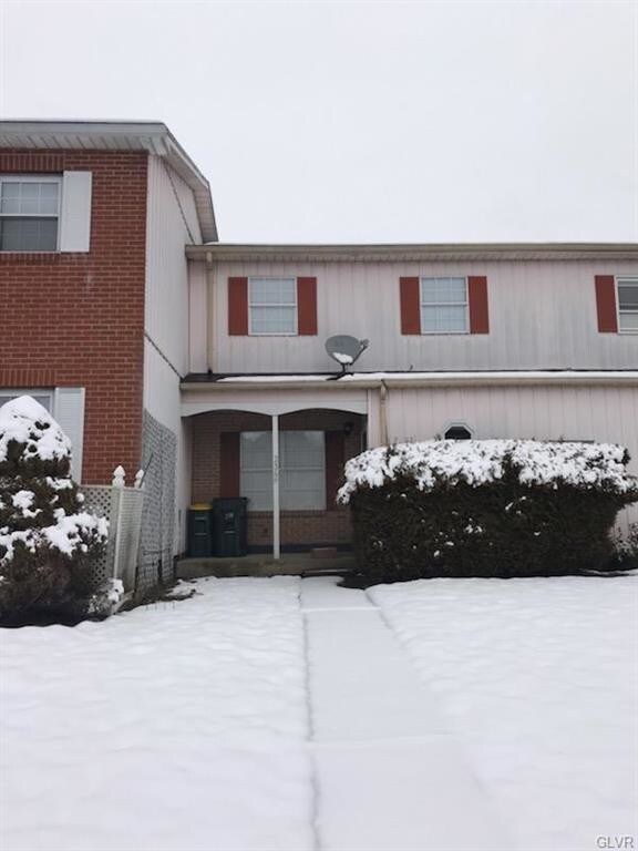 Building Photo - 236 Briarwood Ct