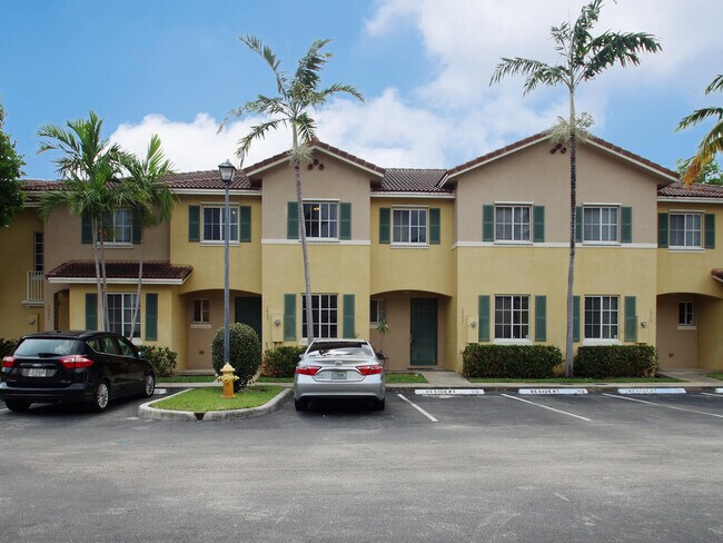 Building Photo - 6009 SW 19th St