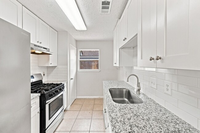 Foto del edificio - 19459 Cypress Arbor Dr