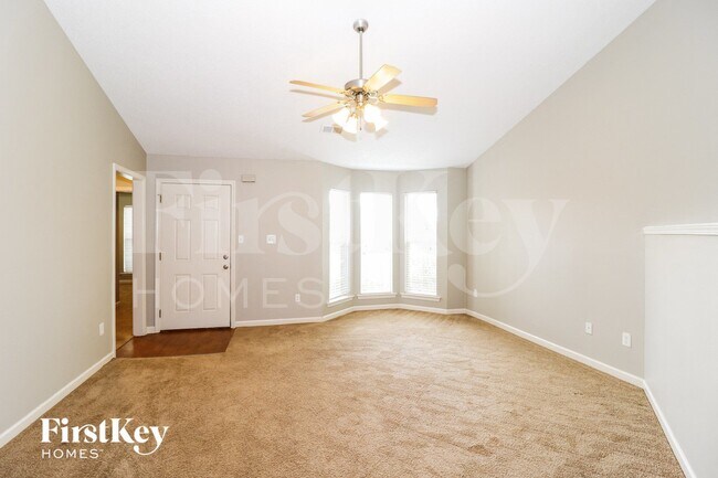 Foto del edificio - 10219 Cottage Oaks Cove