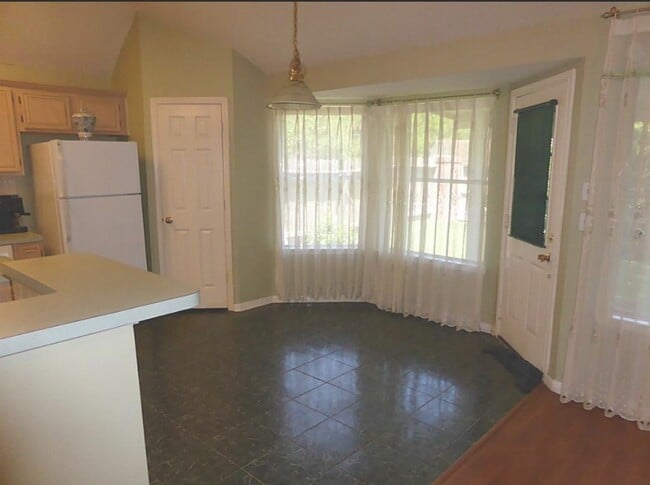 Foto del edificio - 12530 Meadowglen Dr