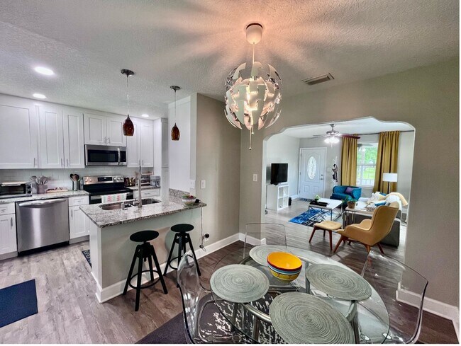 Foto del edificio - 4648 Cardinal Blvd