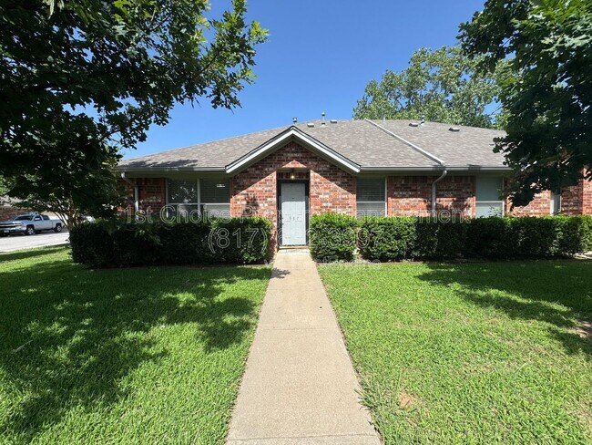 Building Photo - 957 Austin Ct