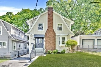 Building Photo - 317 Montclair Ave