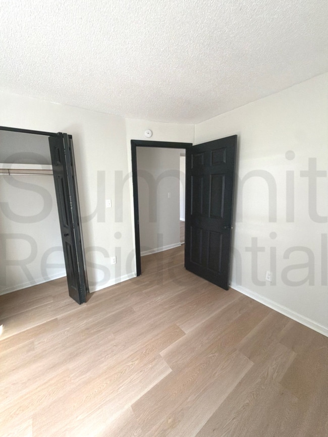 Building Photo - Two bedroom One Bath Apartment in Mansfield!!