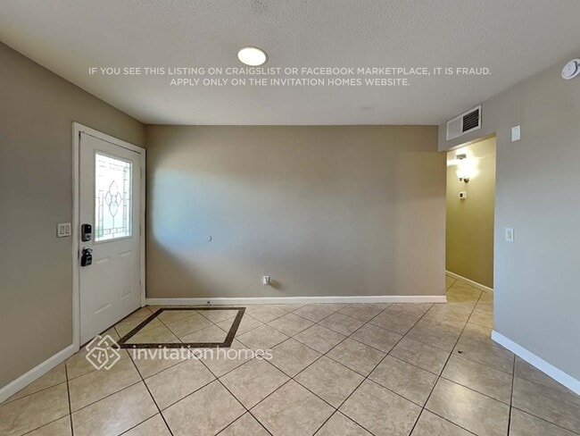 Foto del edificio - 3429 W Charter Oak Rd
