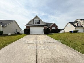 Building Photo - 1445 Kershaw Loop