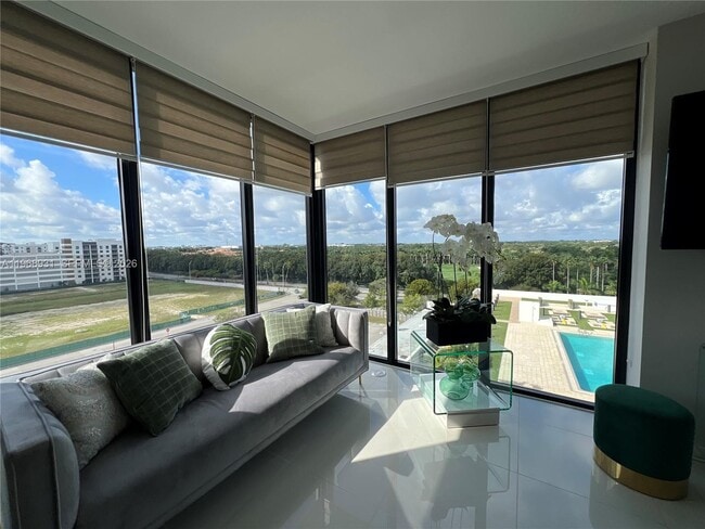 Foto del edificio - 5252 NW 85th Ave