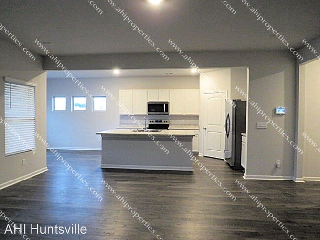 Building Photo - 4 br, 3 bath House - 24864 Delilah Circle