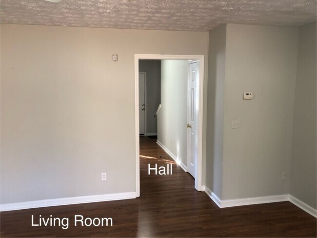 Foto del edificio - Ridge Forest Drive 5177-5179 - Dekalb