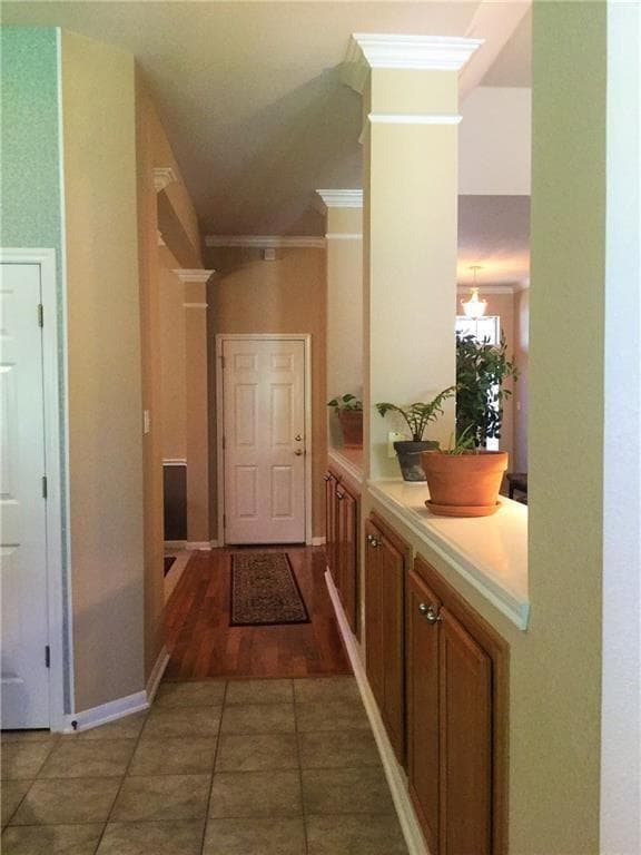 Building Photo - 6101 Mesa Grande Dr