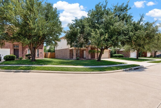 Building Photo - 19246 Hopeview Ct