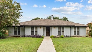 Building Photo - 206 Carnoustie Dr