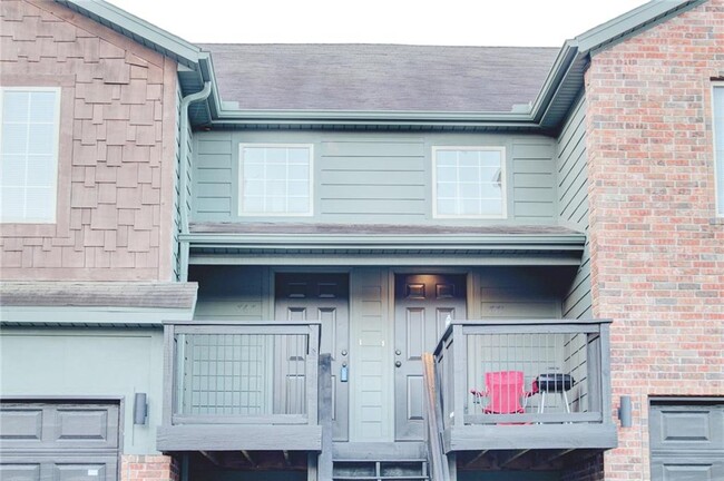 Building Photo - 775 W Sandy Beach Ln