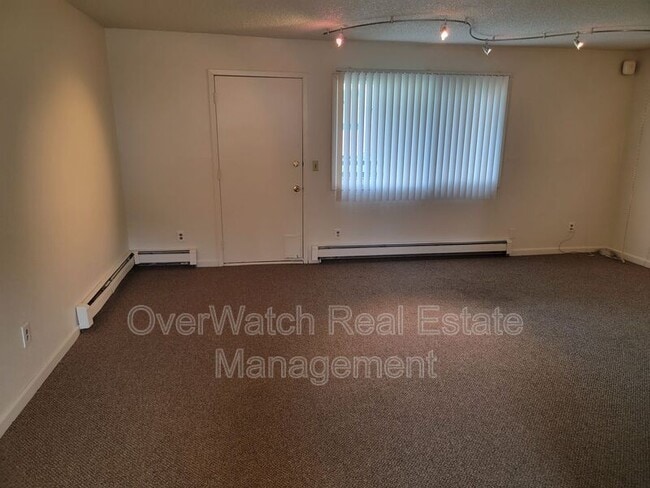Foto del edificio - 8110 E 16th Ave
