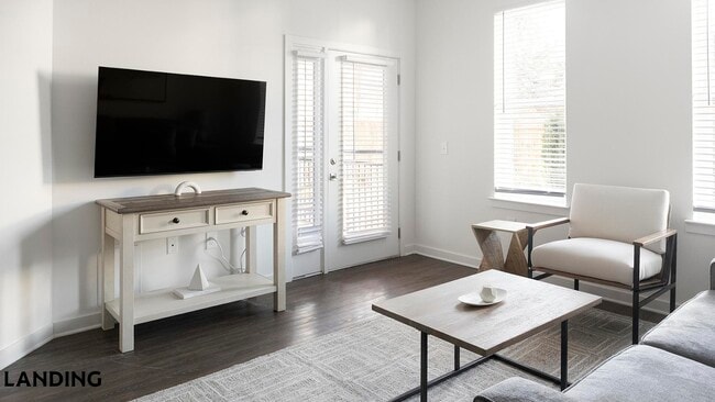 Building Photo - 2110 Birkhall St