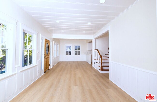 Foto del edificio - 1205 Oak Hill Ave