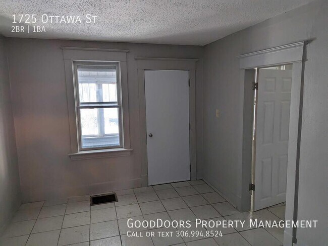 Photo du bâtiment - 1725 Ottawa St