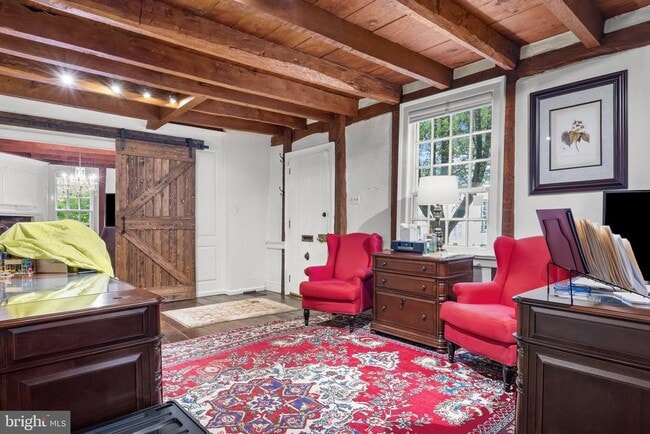 Building Photo - 111 S State St