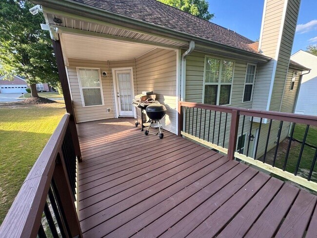 Foto del edificio - 1925 Heatherton Rd