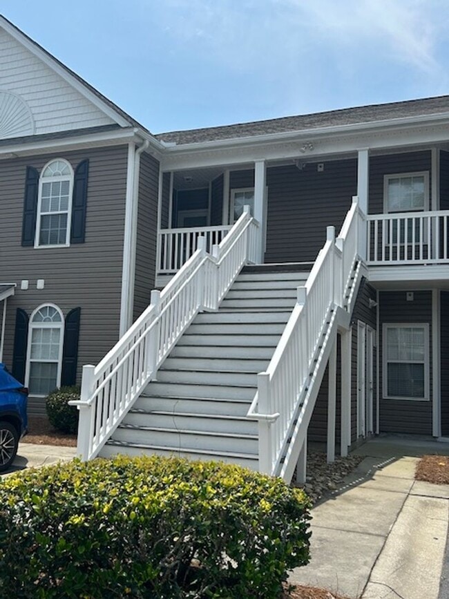 Building Photo - Pawleys Pavilion