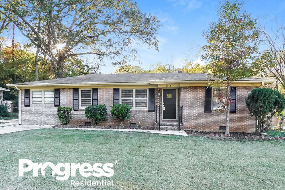 Primary Photo - 216 Westwood Dr