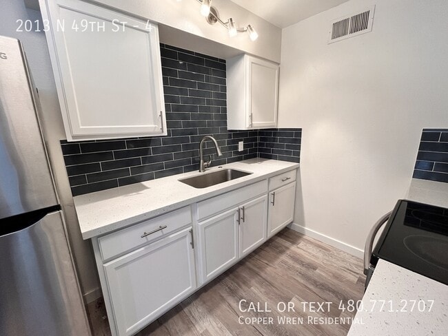 Building Photo - 2013 N 49th St