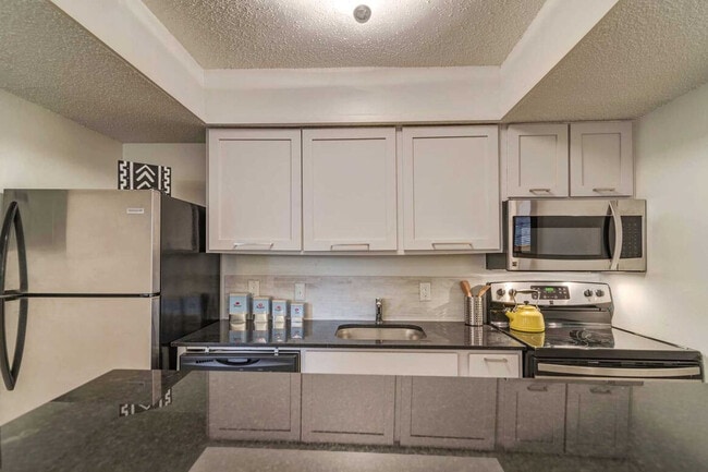 Building Photo - Cascade Apartments
