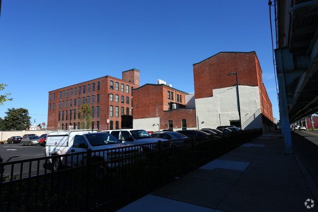 Building Photo - Oxford Mills