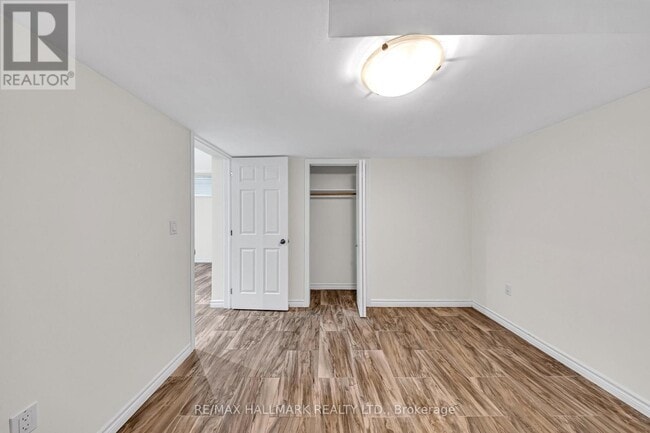 Building Photo - 59 Limevale Crescent