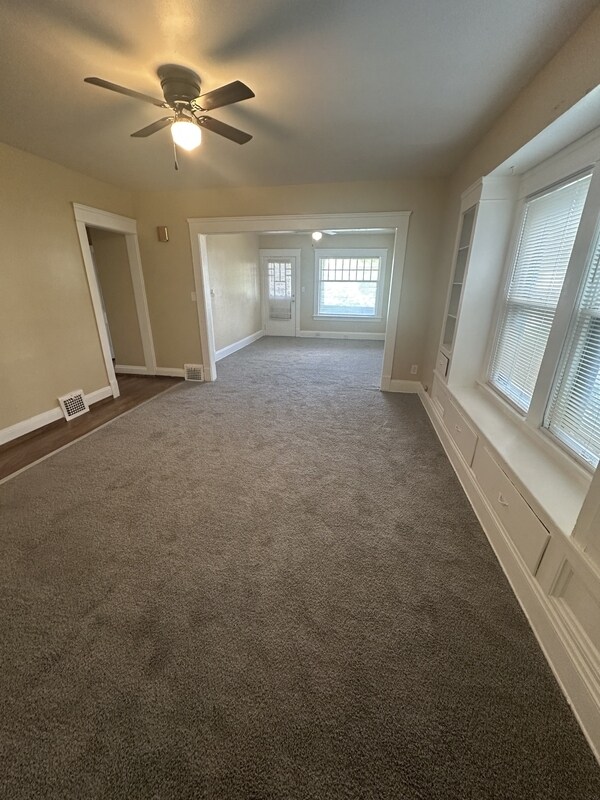Foto principal - 3382 E 102nd St