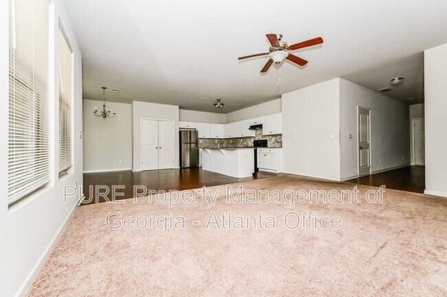 Foto del edificio - 130 Daisy Cir