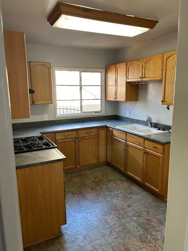 Foto del edificio - 5957 Alonzo Ave
