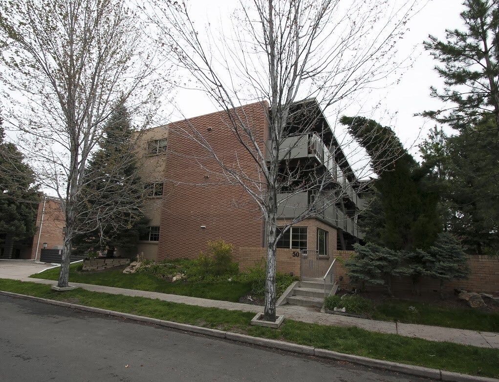 Primary Photo - 50 N Clarkson St