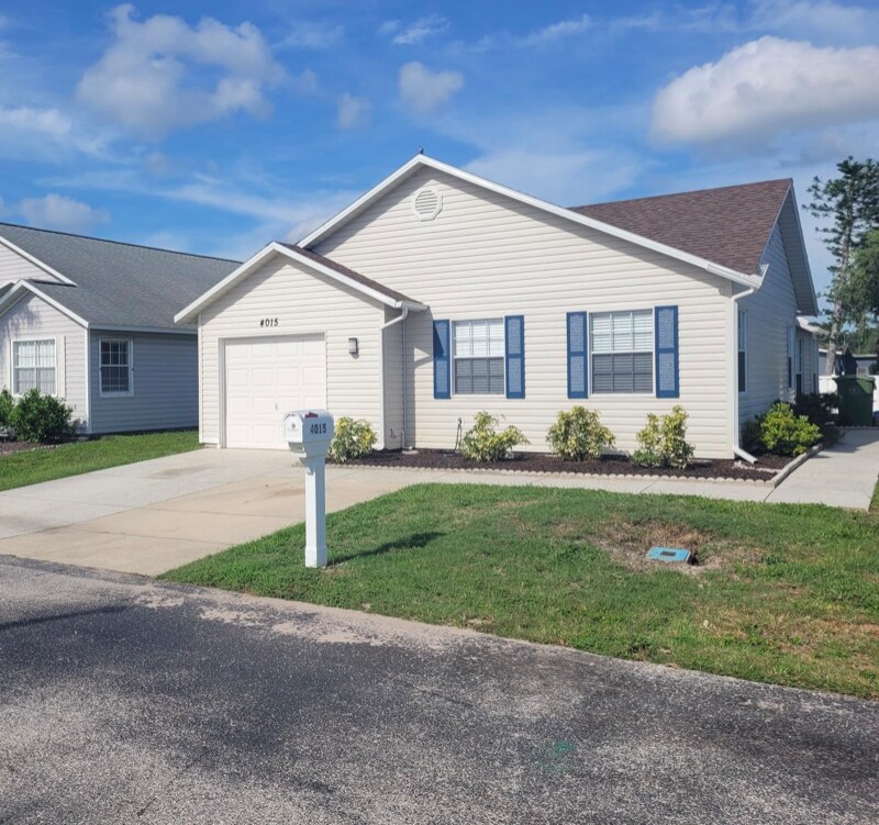 Primary Photo - 4015 37th St Ct W