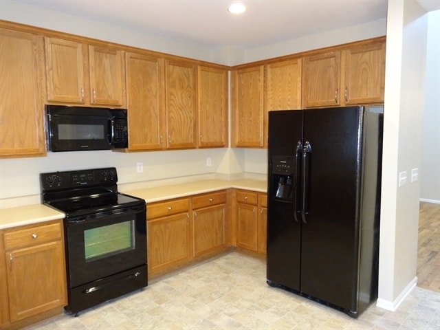 Building Photo - 4291 Threshing Dr
