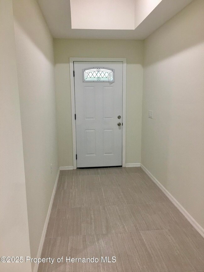 Foto del edificio - 5635 Pillar Ave