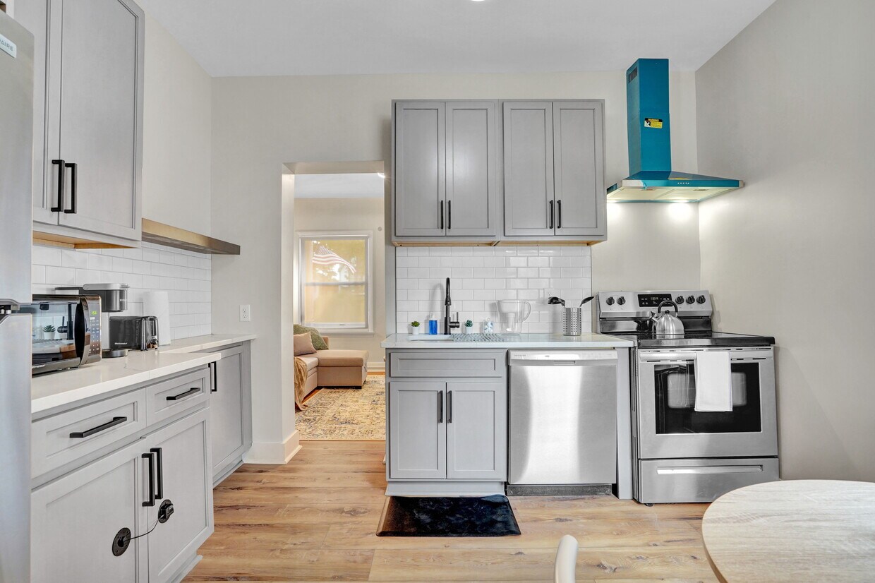 Foto principal - 273 Richmond Ave