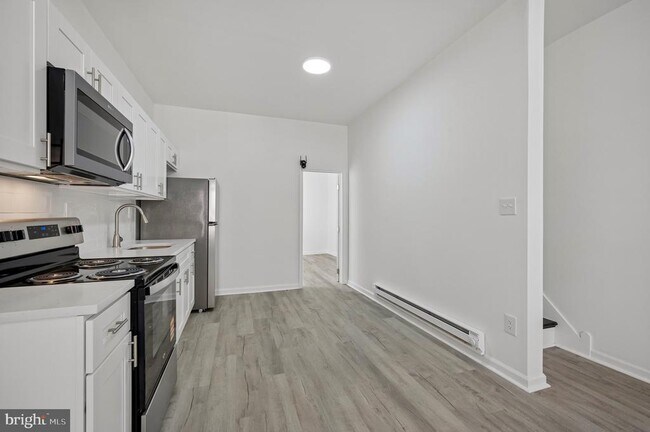 Foto del edificio - 1216 W Firth St