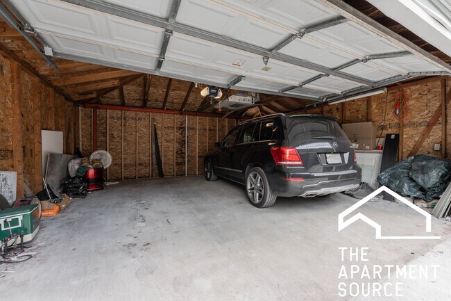 Foto del edificio - 2651 W Armitage Ave