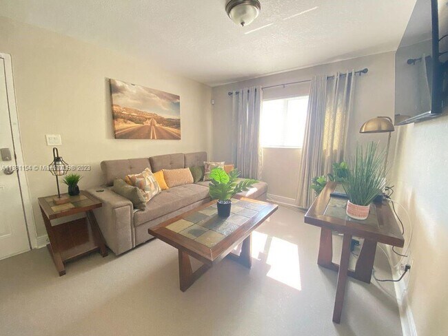 Foto del edificio - 441 NW 7th Terrace