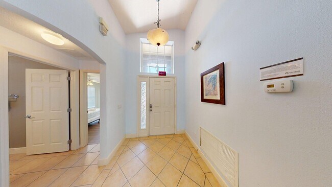Foto del edificio - 4 BR 3 BA          POOL HOME    Highlands ...