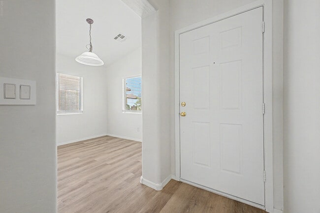 Building Photo - 22820 W Papago St