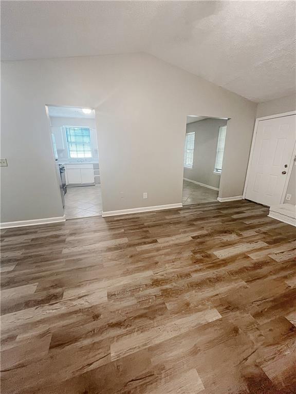 Building Photo - 10305 Wisteria Ln