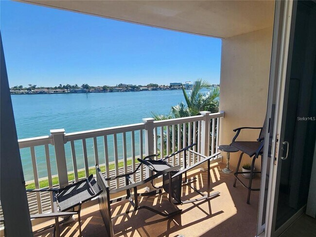 Building Photo - 500 Treasure Island Causeway