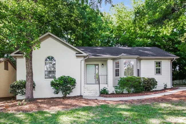 Building Photo - 7934 Quail Field Dr