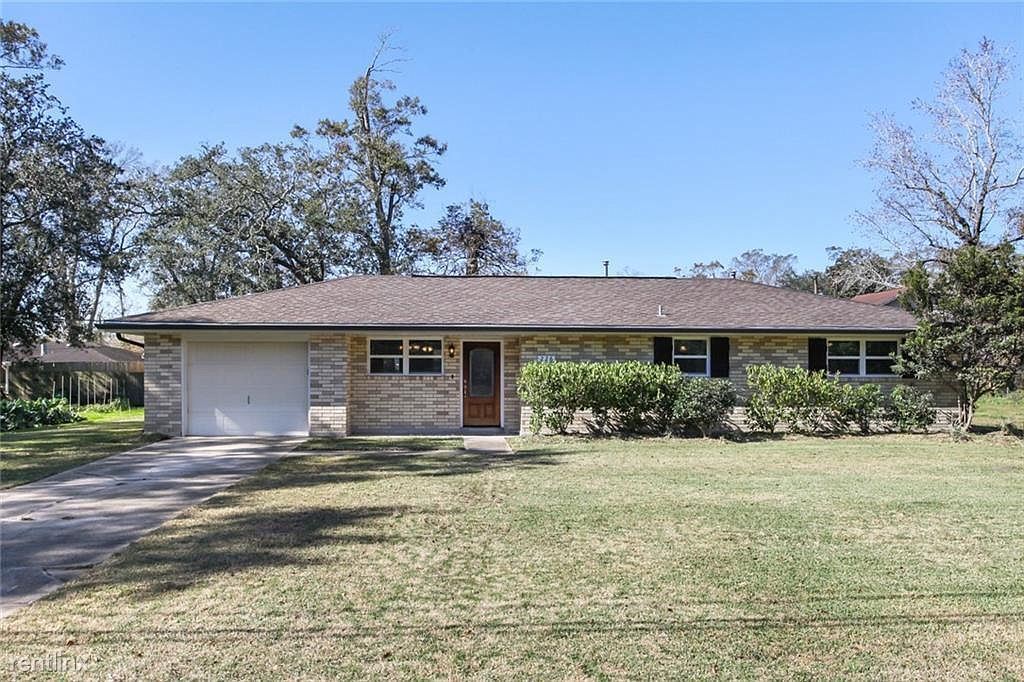 Primary Photo - 3 br, 2 bath House - 226 Monsanto Ave
