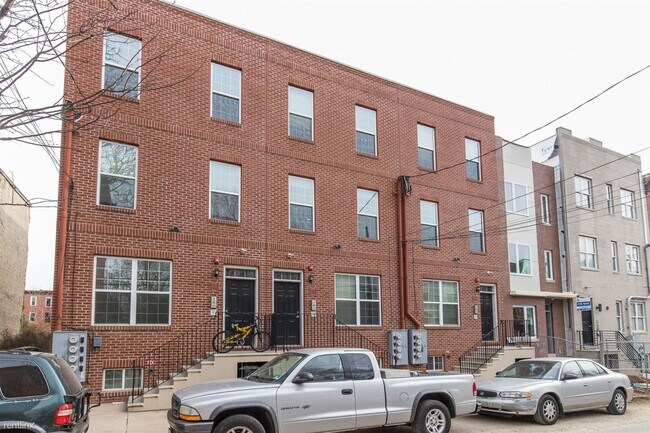 Building Photo - 2 br, 2 bath Triplex - 1935 N 7TH ST Unit 2