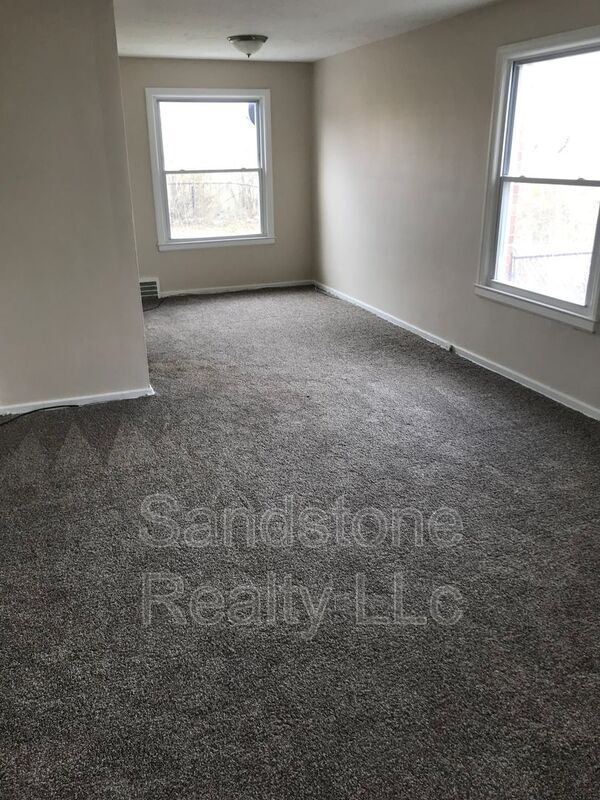 Building Photo - 1434 Sulzer Ave